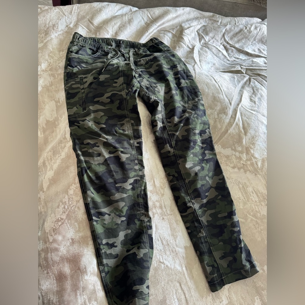 The Bylt Pants